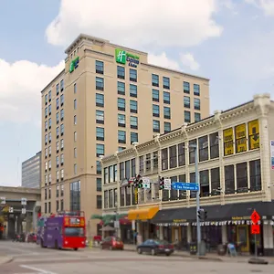 Hotel Express & North Shore By Ihg ****