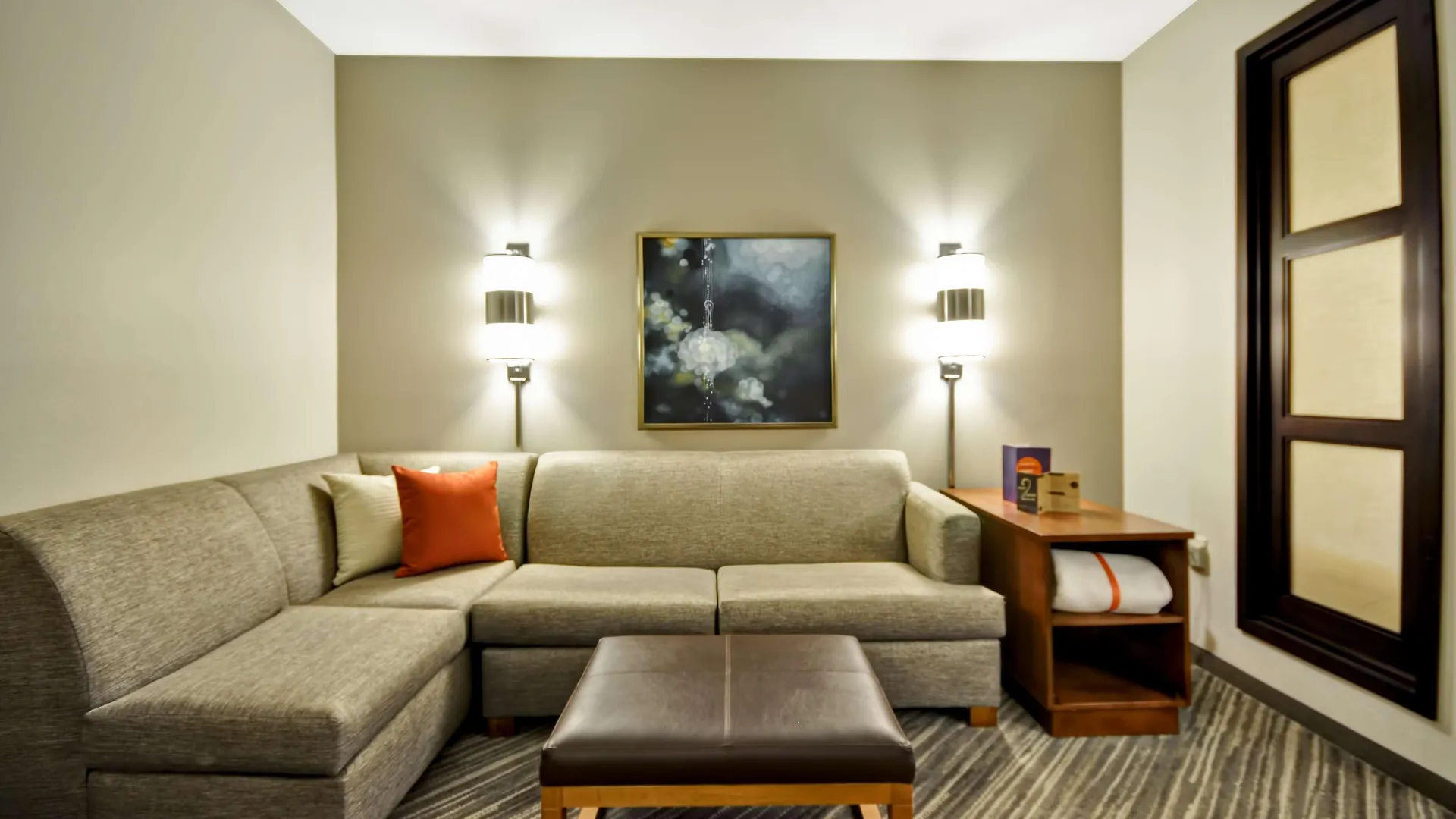 Hyatt Place Tampa Airport/Westshore Hotel