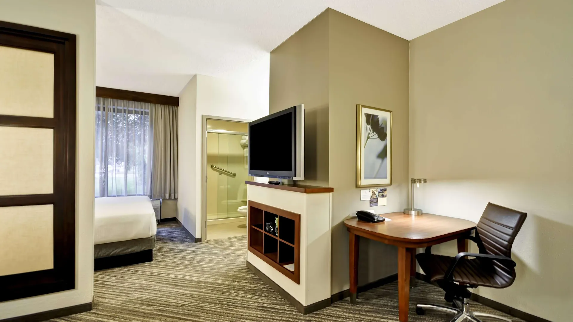 Hyatt Place Tampa Airport/Westshore 3*,