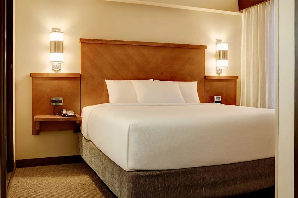 Hyatt Place Tampa Airport/Westshore