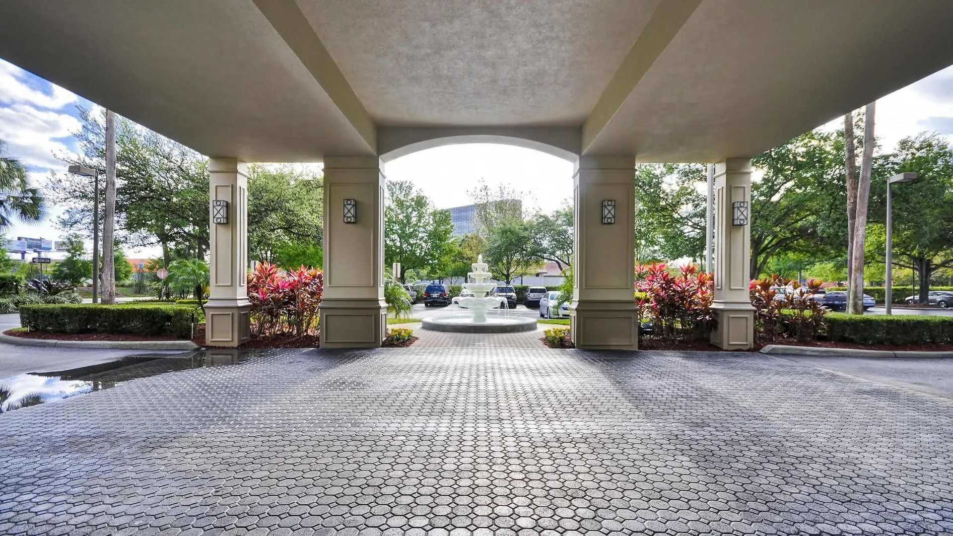 Hyatt Place Tampa Airport/Westshore